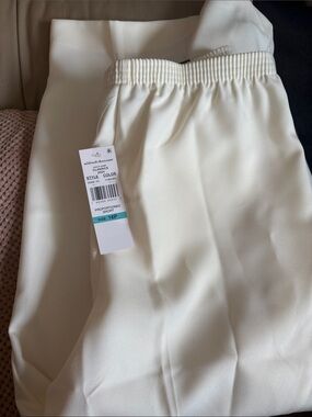 Alfred Dunner Woman’s Cream Elastic-Waist Pant BRAND NEW WITH TAGS